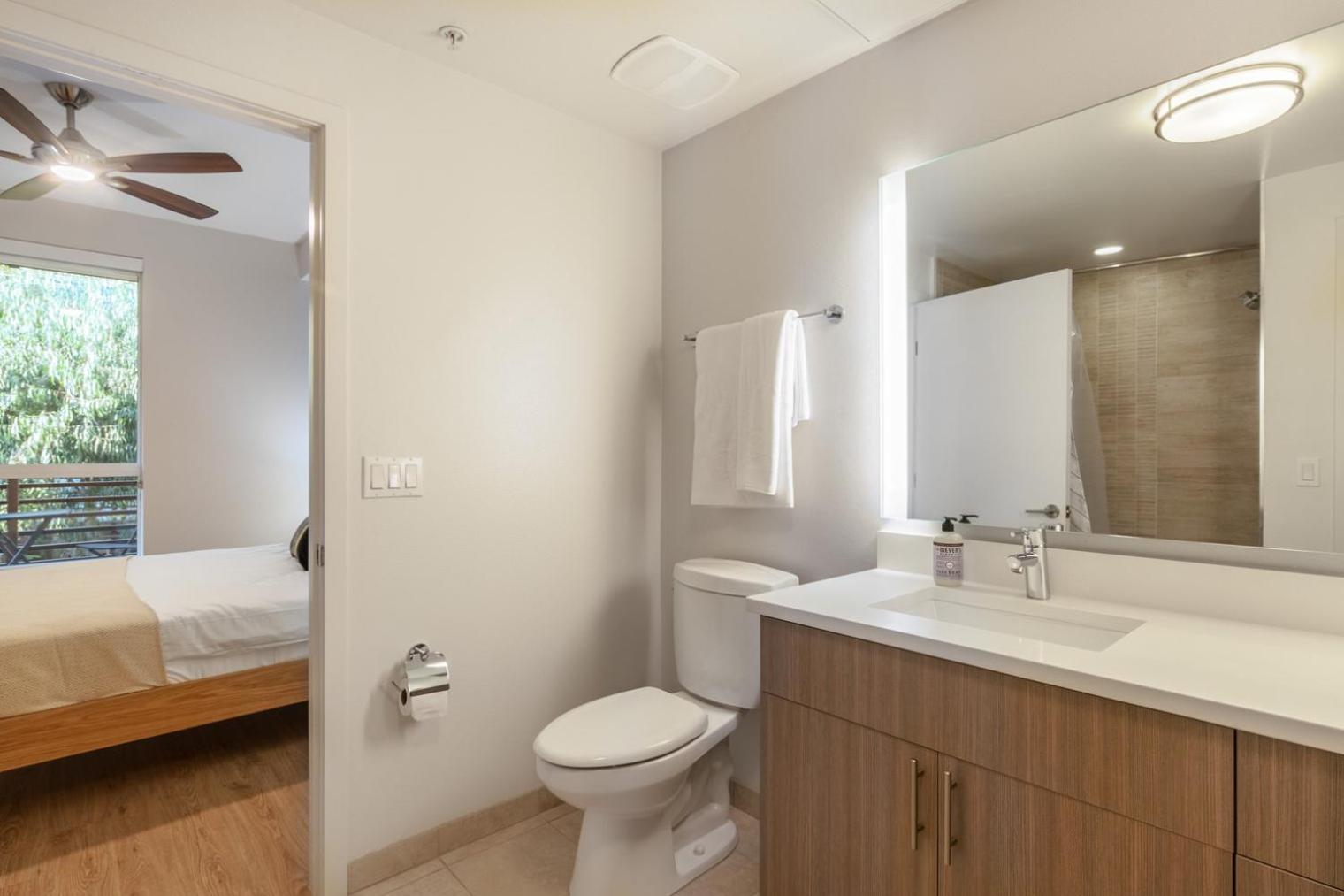 Playa Vista 1br W Pool Gyms Nr The 405 Lax-212 *